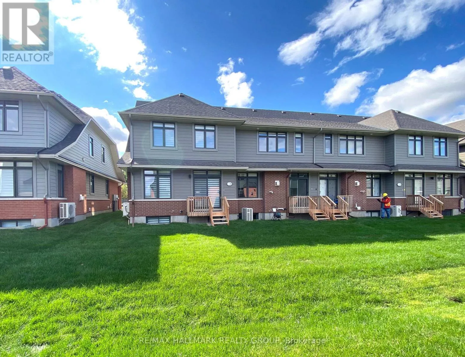 1308 WHITLOW GRASS WAY