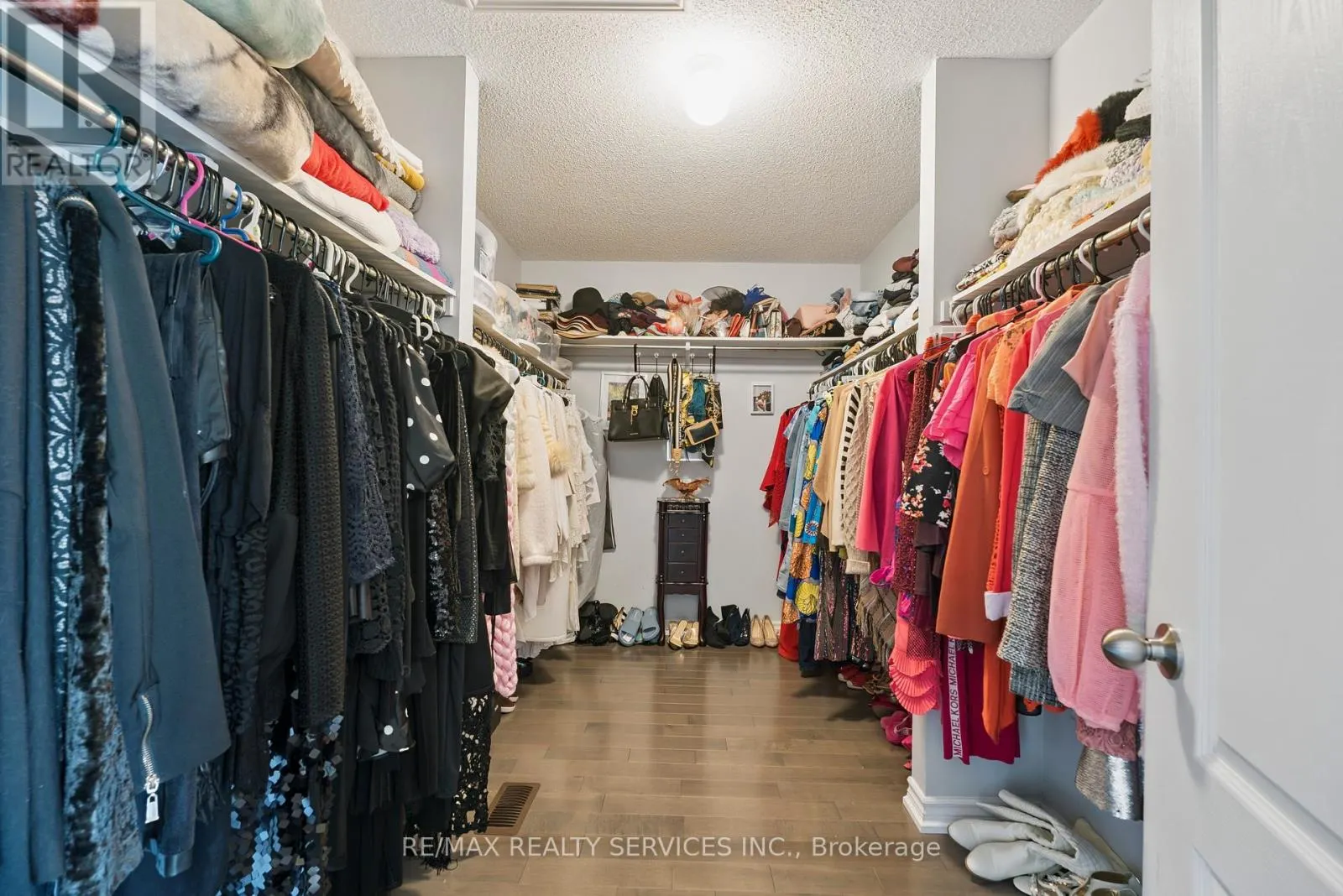 125 MORDEN DRIVE
