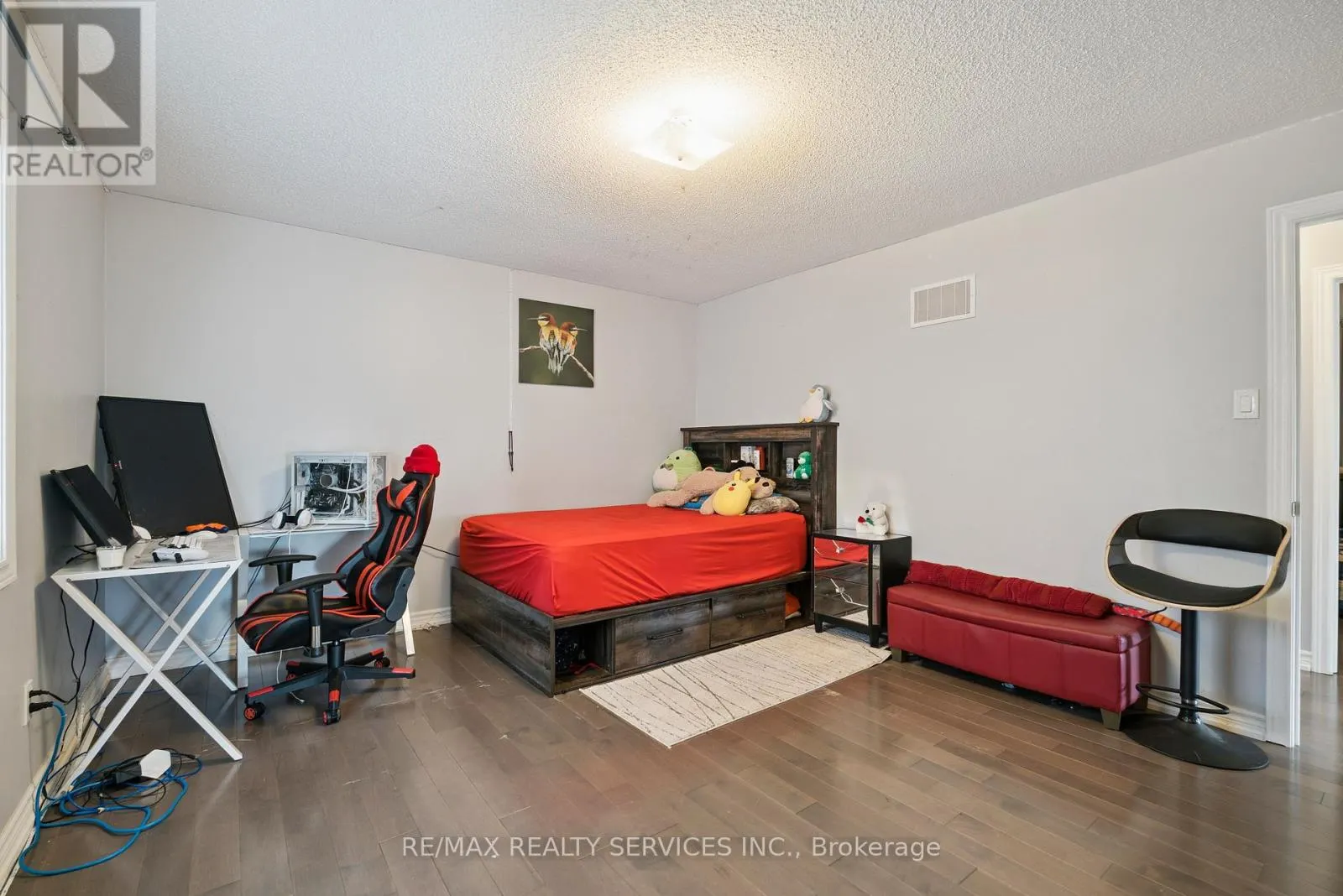 125 MORDEN DRIVE