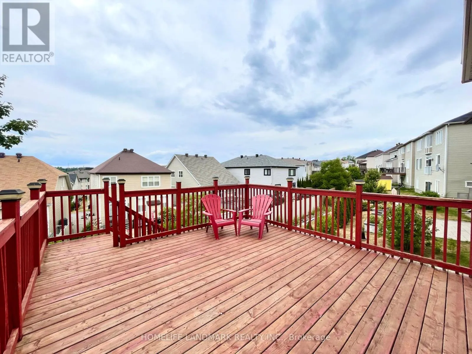 190 INGERSOLL CRESCENT