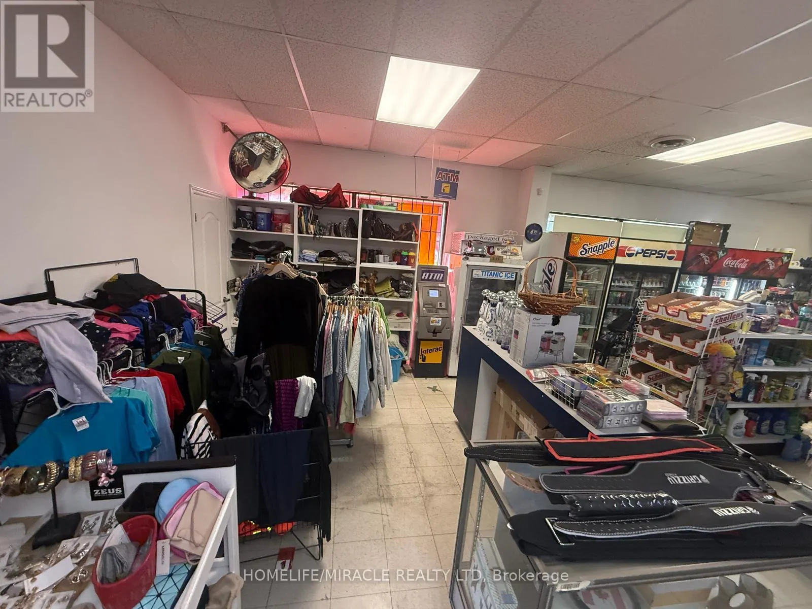 1 - 280 VICTORIA STREET N