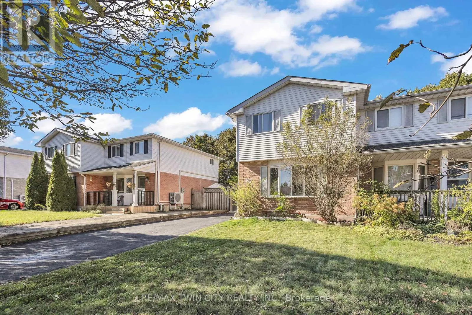 43 CONNELLY DRIVE