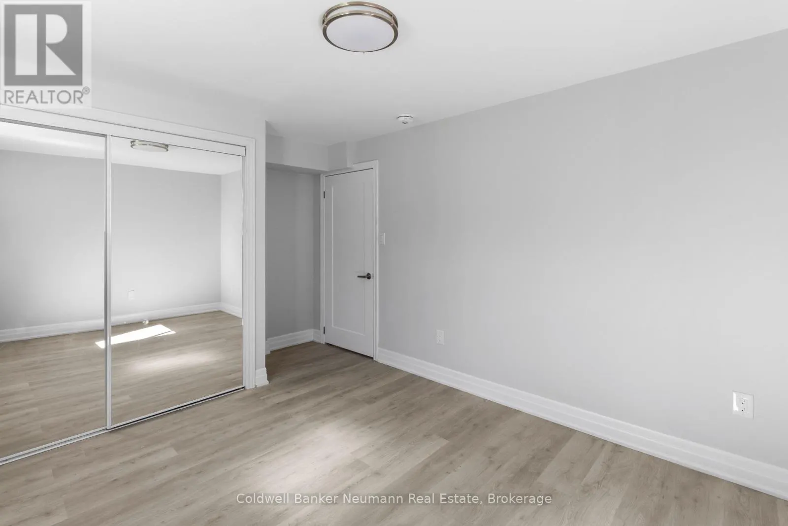 B - 45 HAYWARD CRESCENT, #B