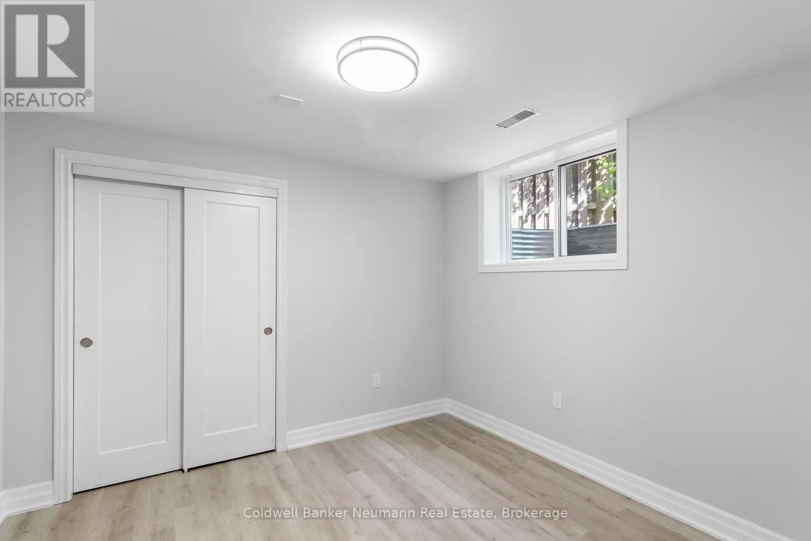 B - 45 HAYWARD CRESCENT, #B