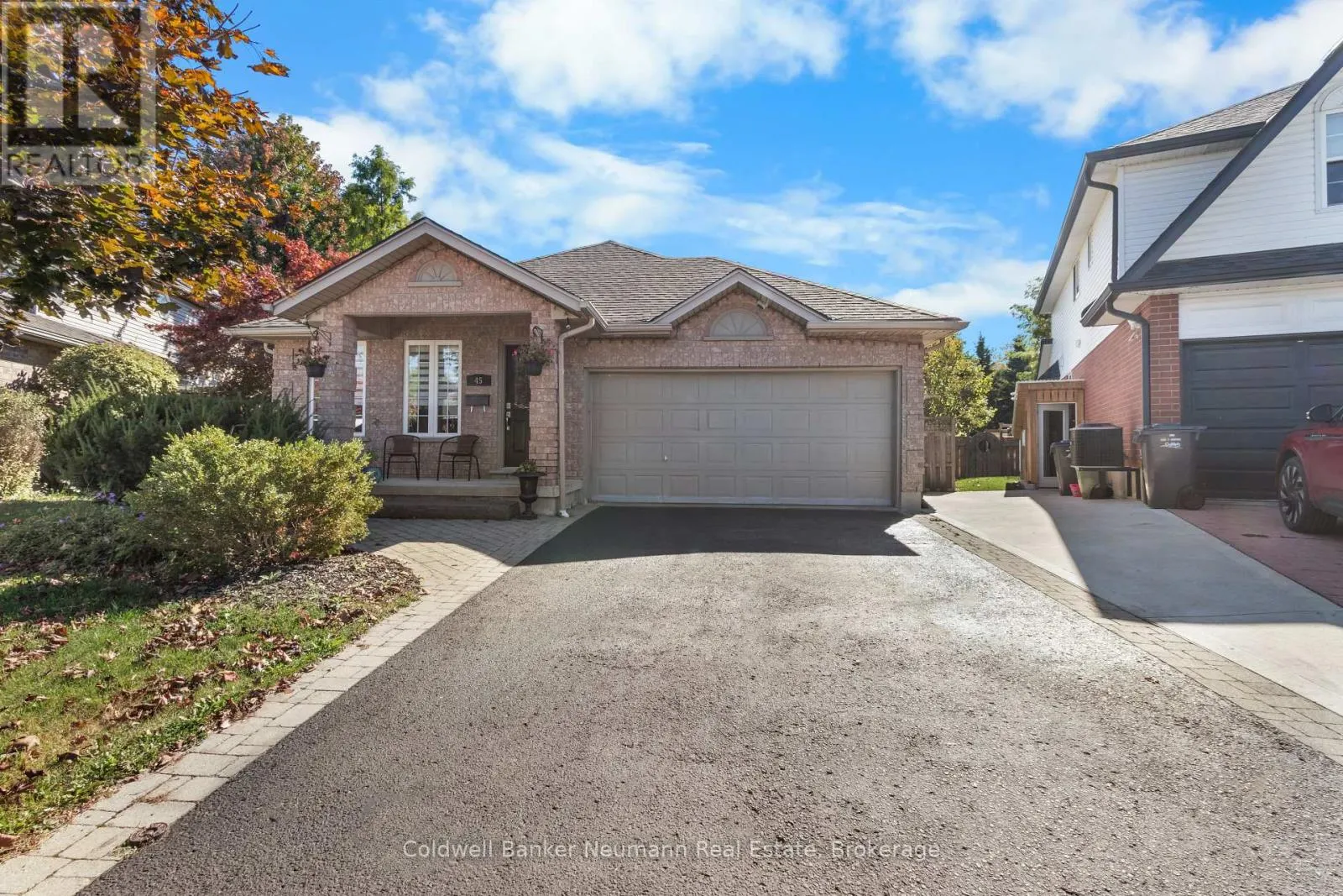 B - 45 HAYWARD CRESCENT, #B