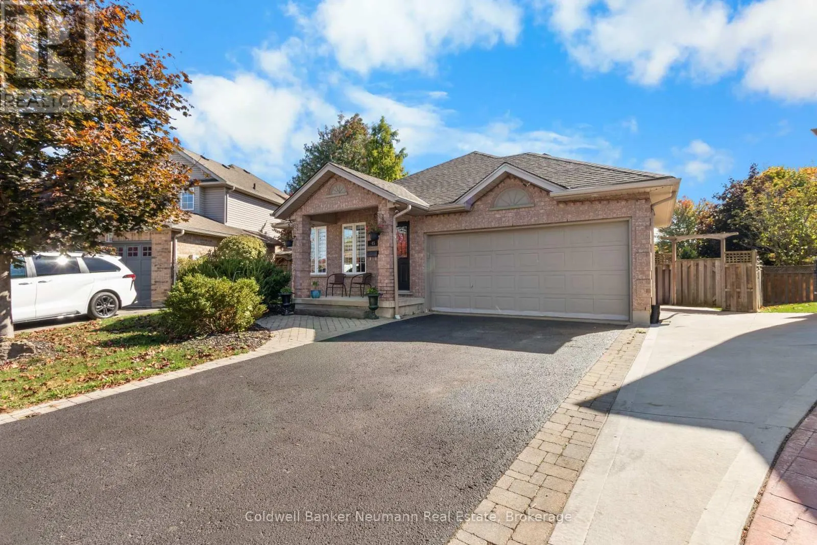 B - 45 HAYWARD CRESCENT, #B
