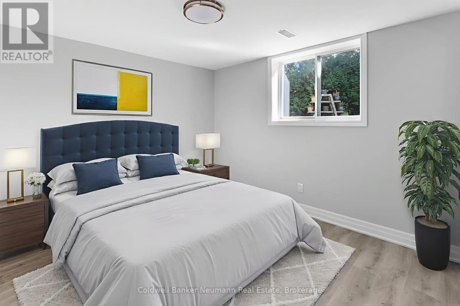 B - 45 HAYWARD CRESCENT, #B