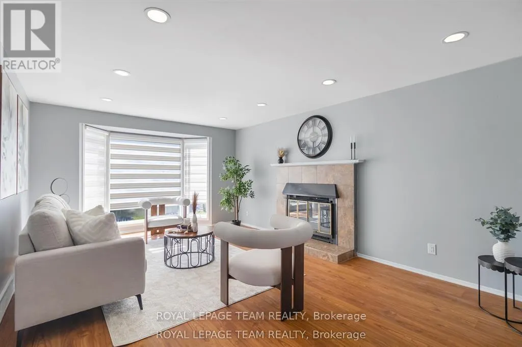 2 BROOKHAVEN COURT