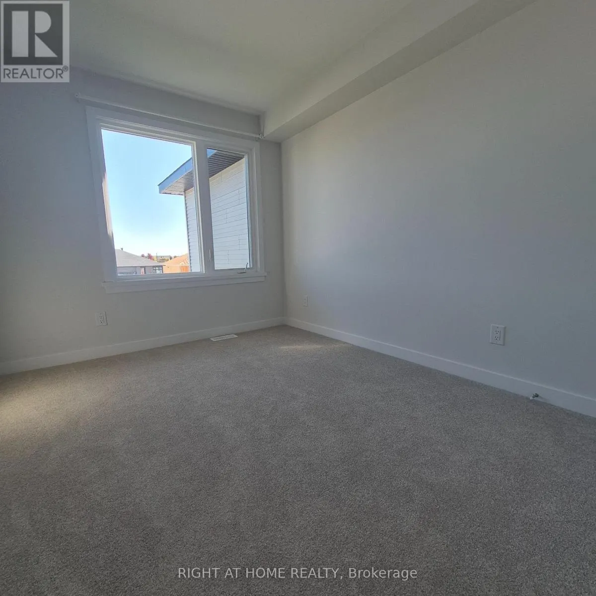 102 PLOUGHSHARE ROAD