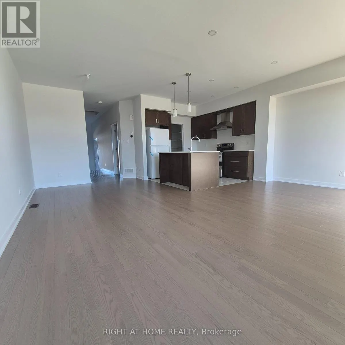 102 PLOUGHSHARE ROAD