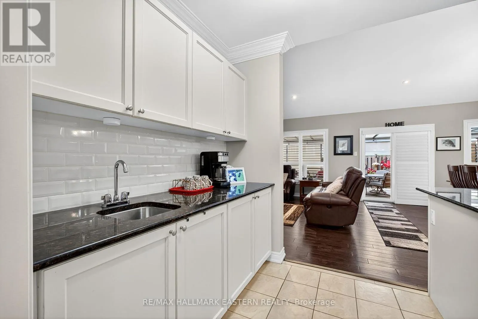 12 GRAINGER CRESCENT
