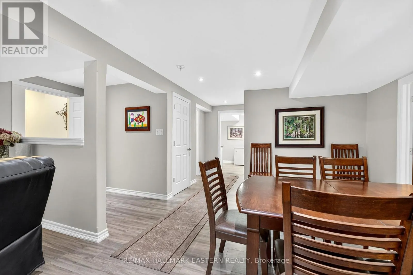 12 GRAINGER CRESCENT