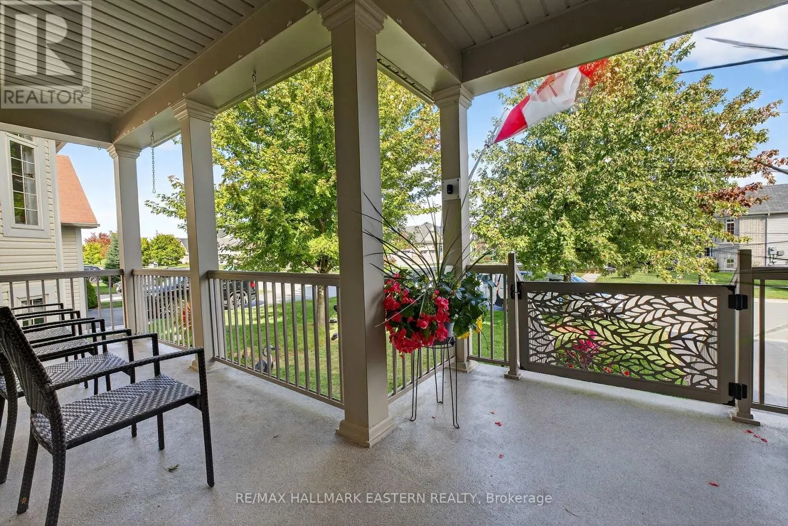 12 GRAINGER CRESCENT