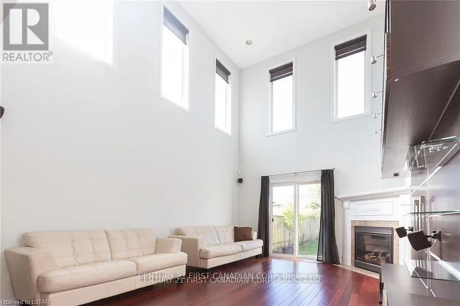 2016 BEAVERBROOK AVENUE