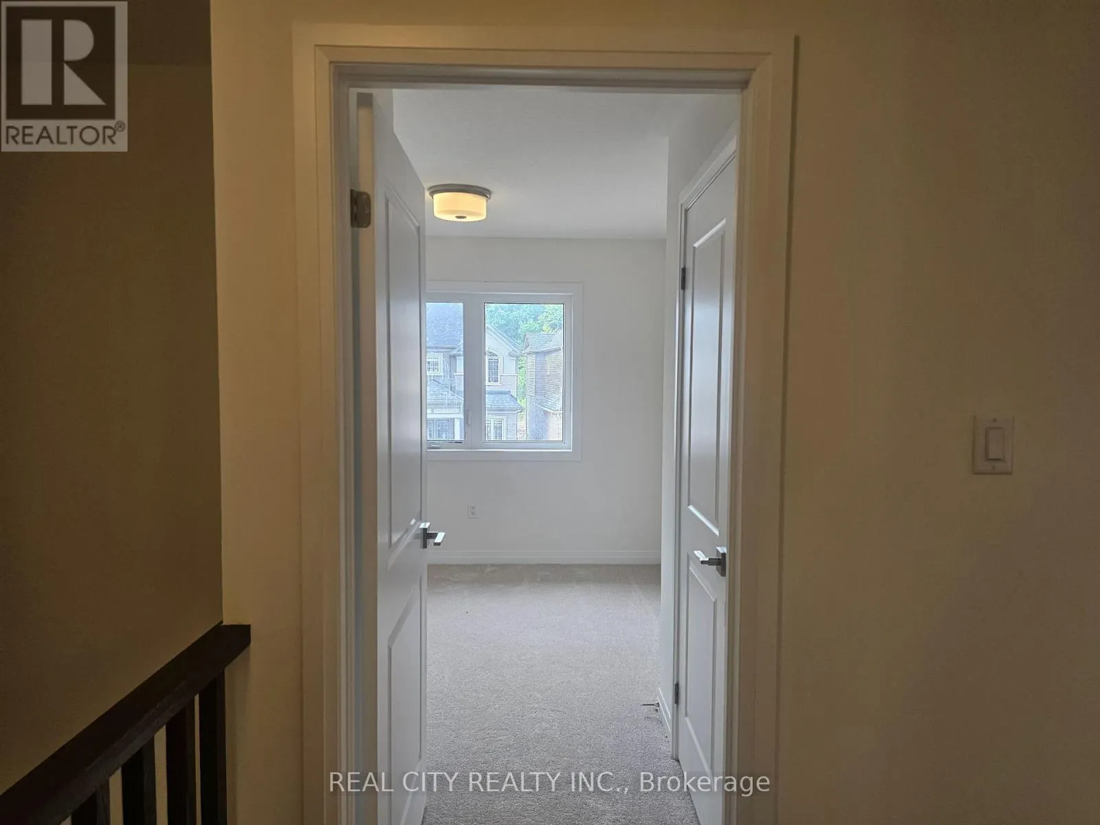48 MCKERNAN AVENUE