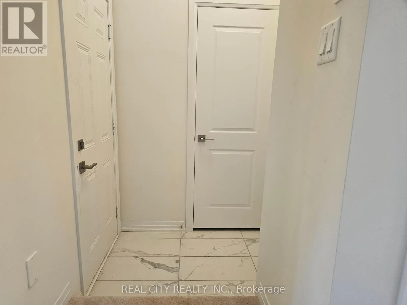 48 MCKERNAN AVENUE