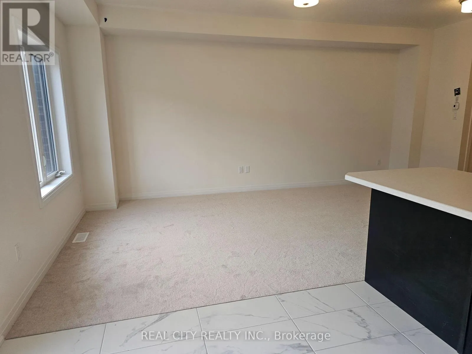 48 MCKERNAN AVENUE