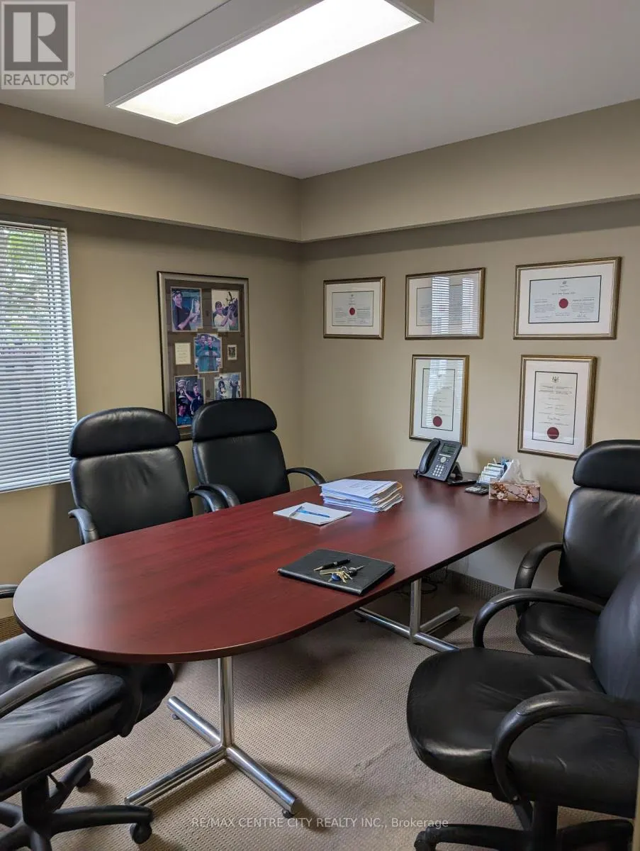 3 - 630 WHARNCLIFFE ROAD S, #3