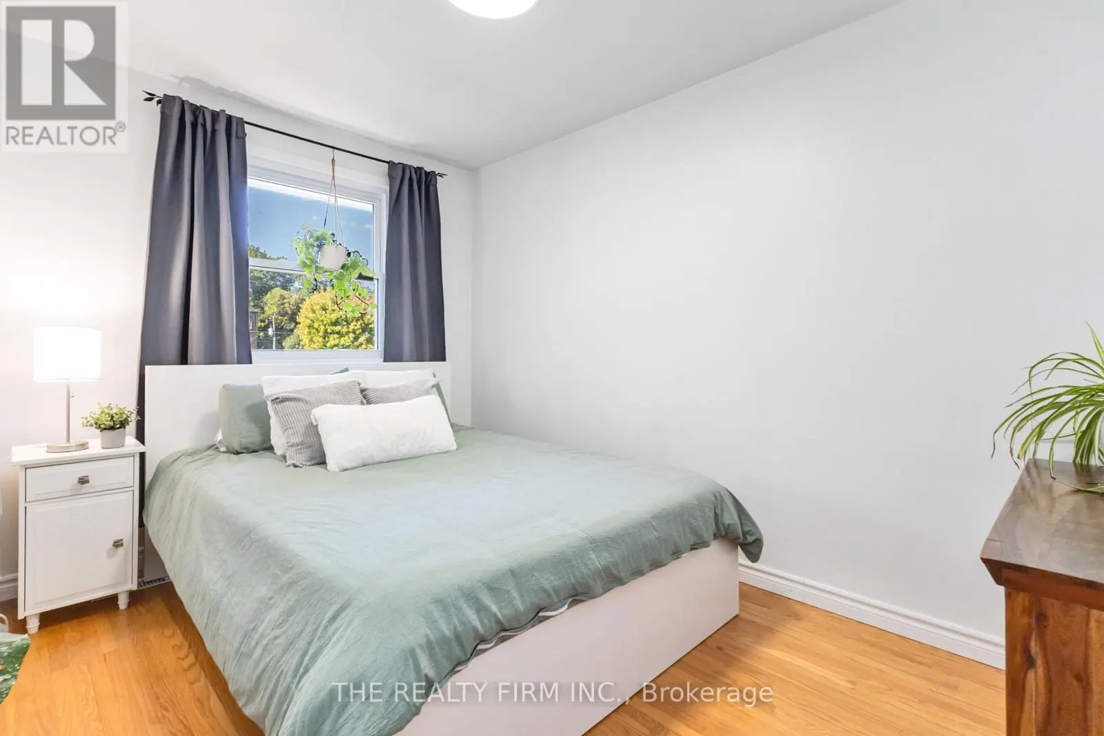 5 - 71 PARKSIDE DRIVE, #5
