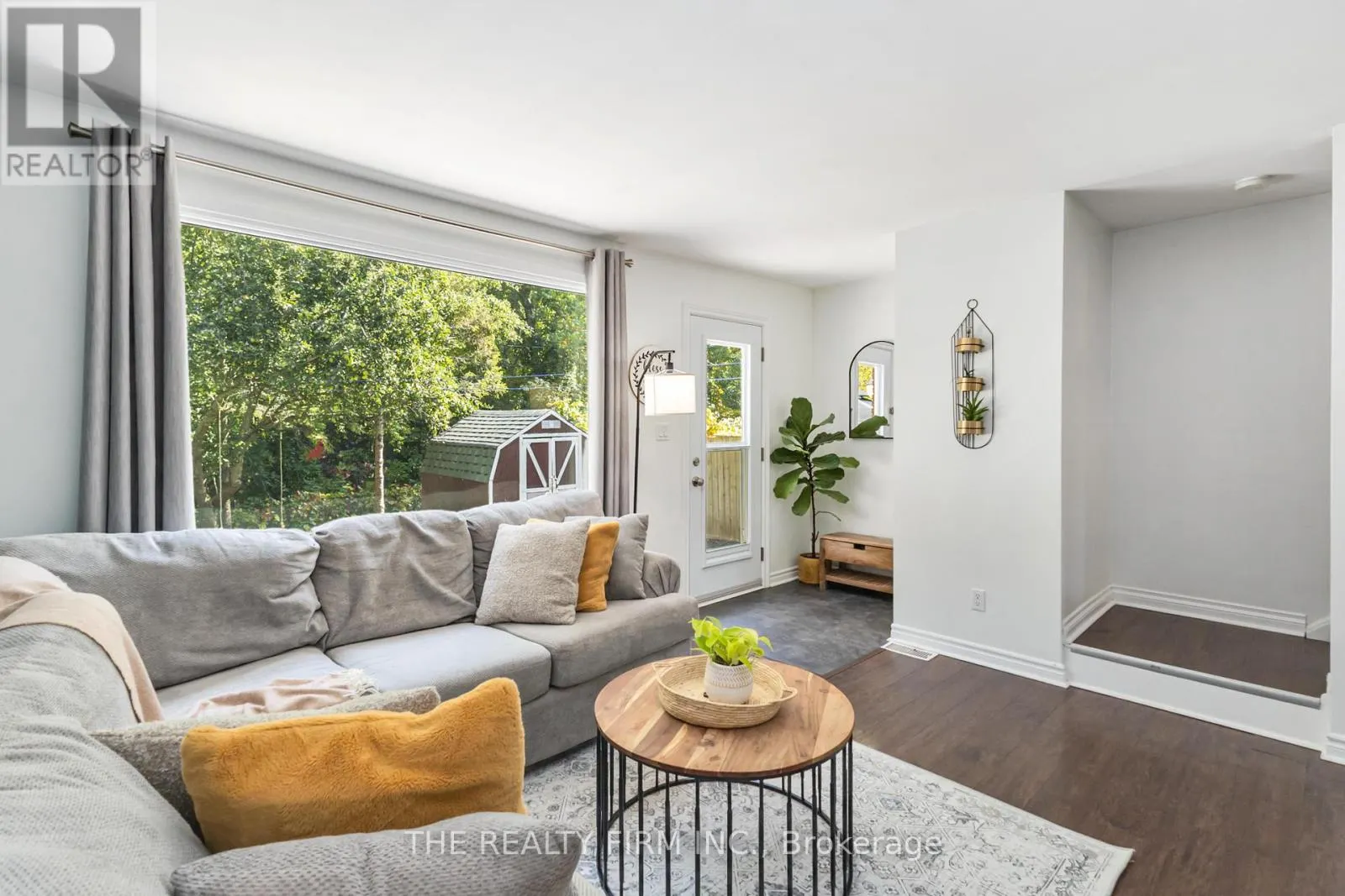 5 - 71 PARKSIDE DRIVE, #5