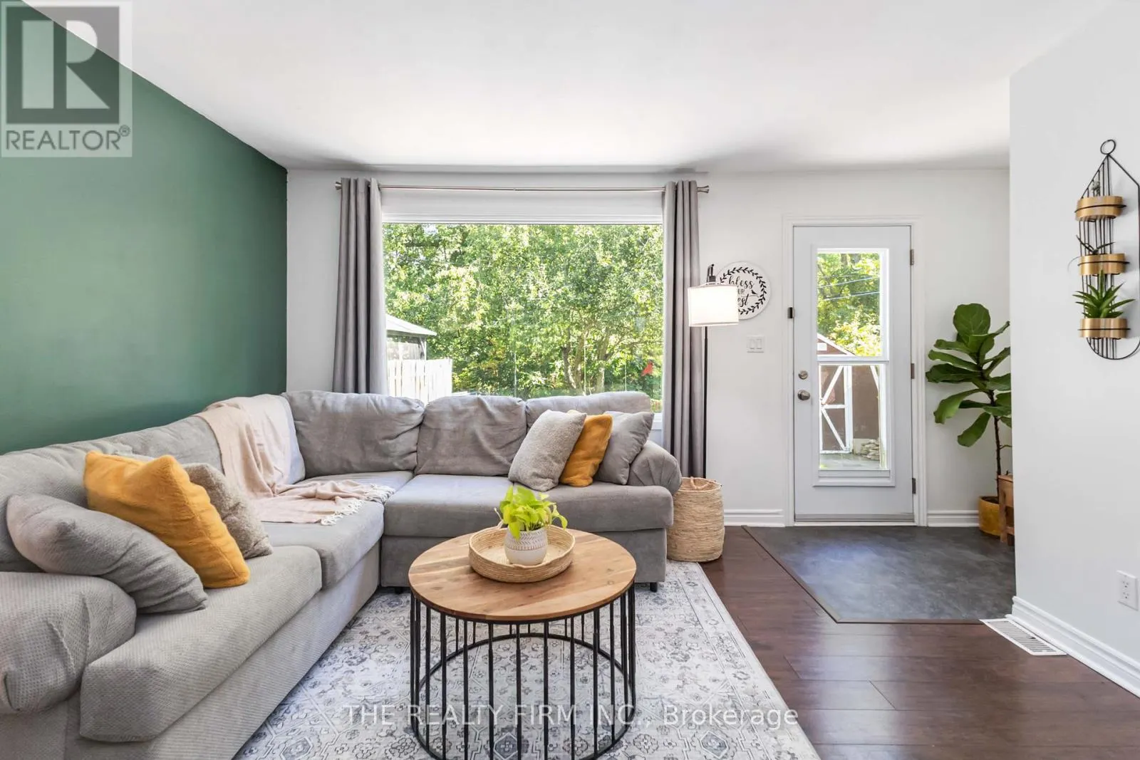 5 - 71 PARKSIDE DRIVE, #5