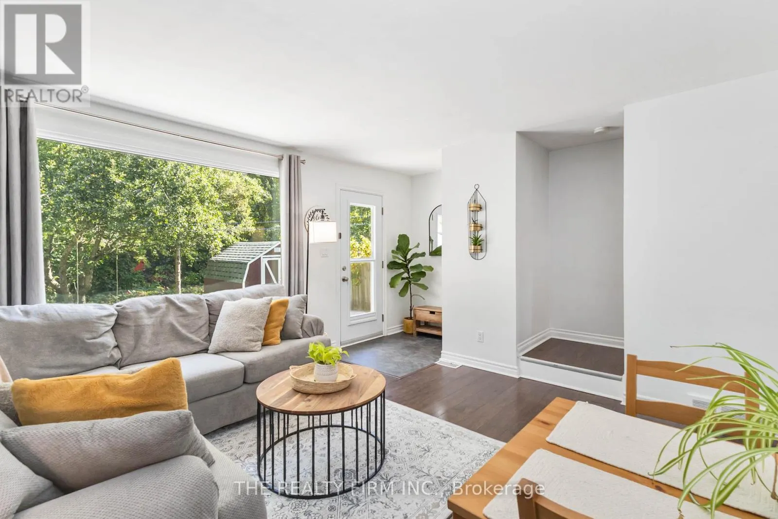 5 - 71 PARKSIDE DRIVE, #5