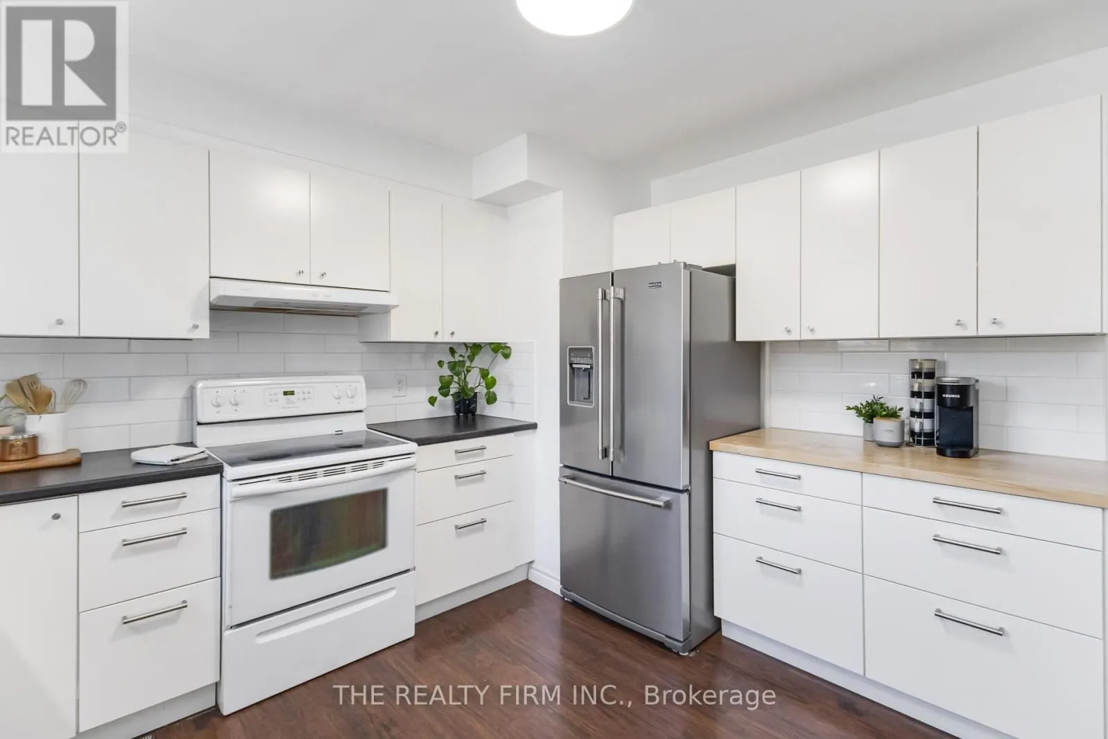 5 - 71 PARKSIDE DRIVE, #5