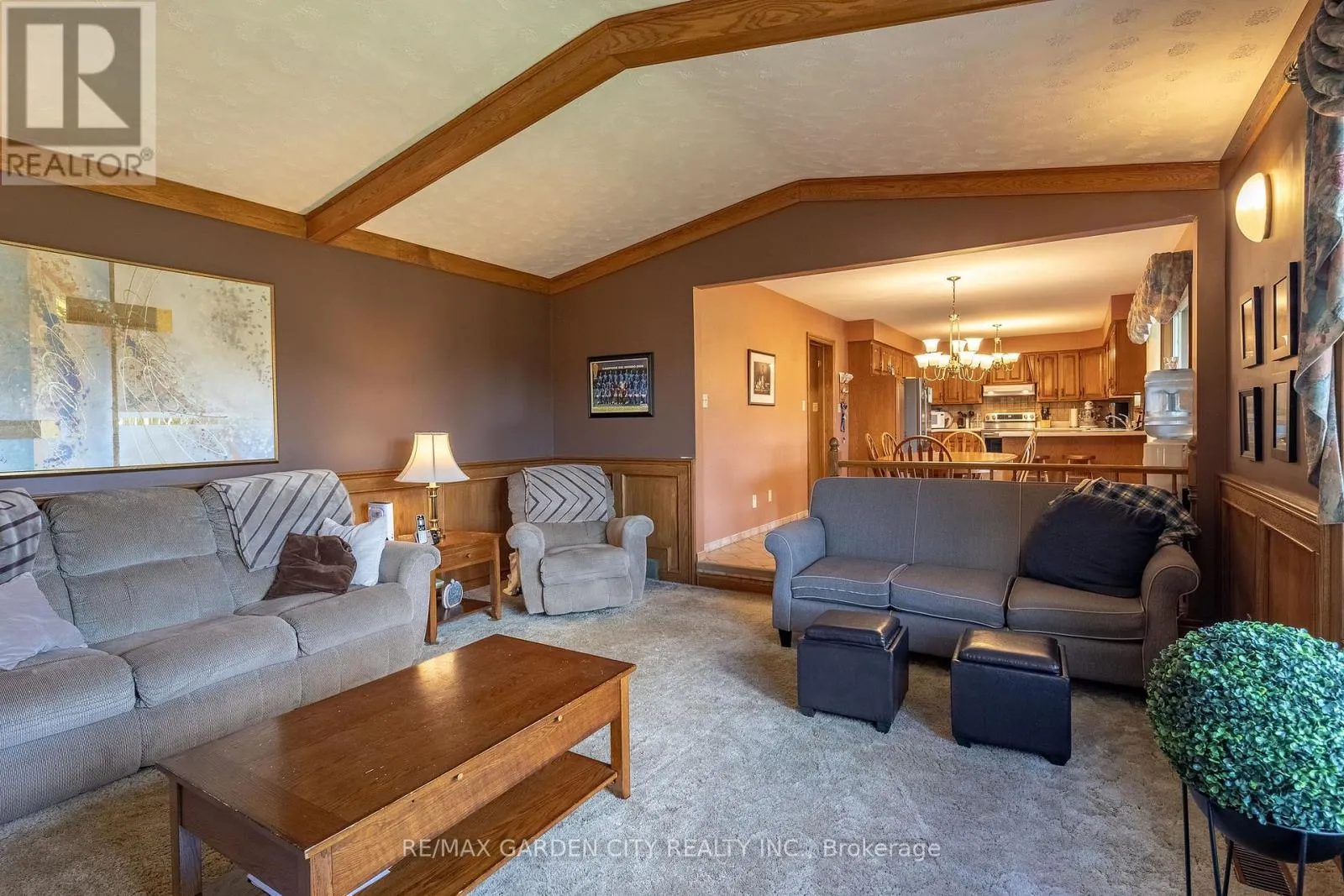 14 TUPPER DRIVE