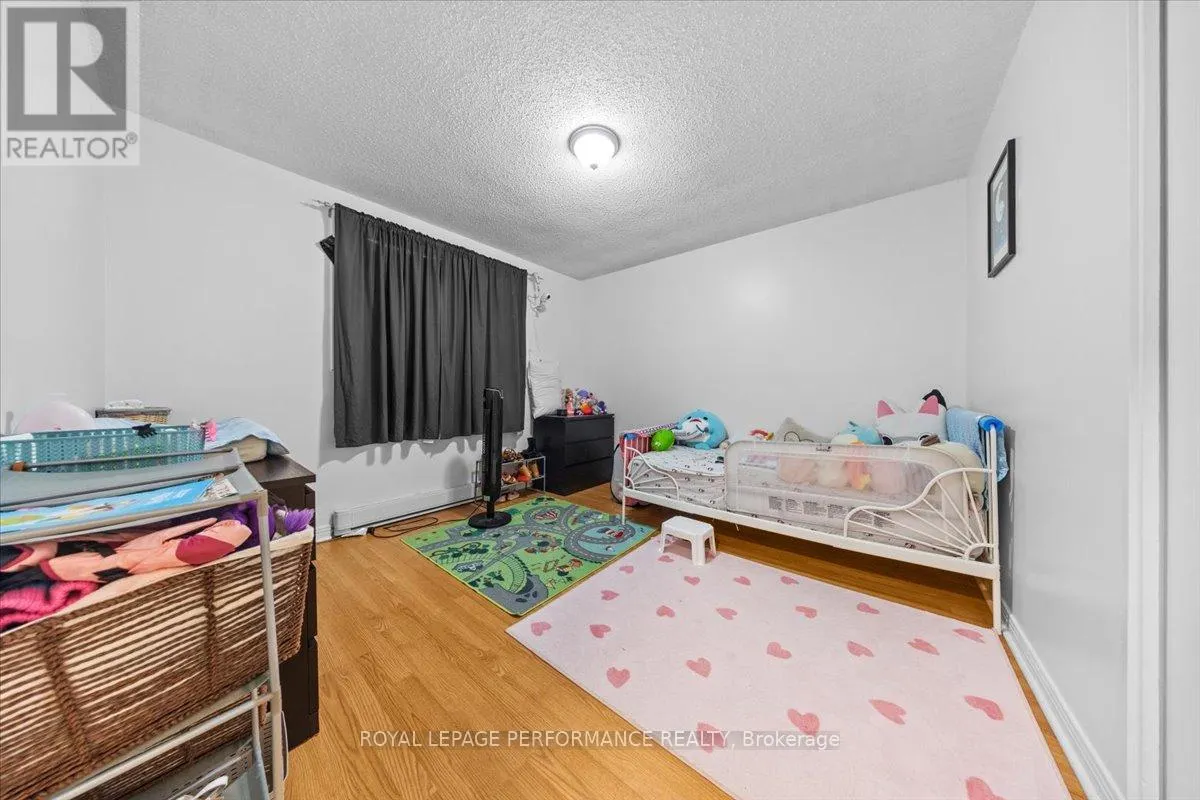 1702 RUSSELL ROAD