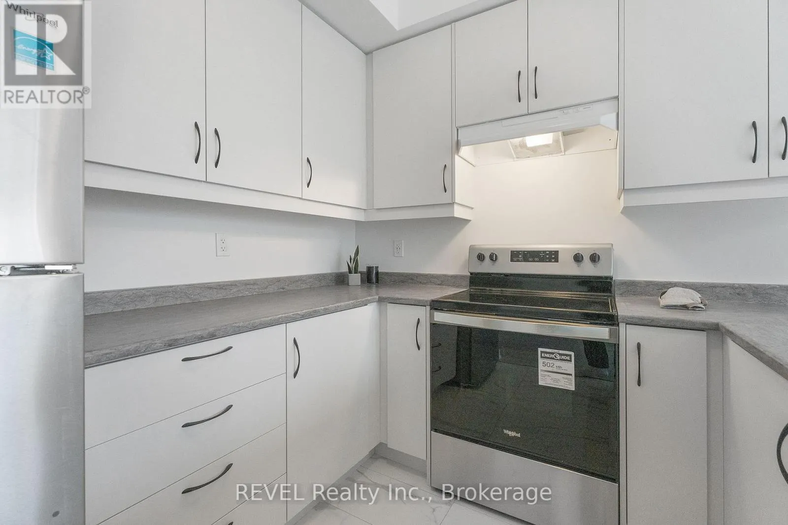 7436 BAYCREST COMMON