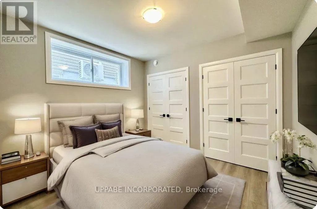 UNIT A - 904 CHABLIS CRESCENT