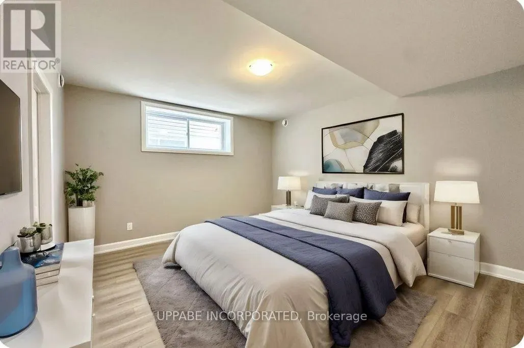 UNIT A - 904 CHABLIS CRESCENT
