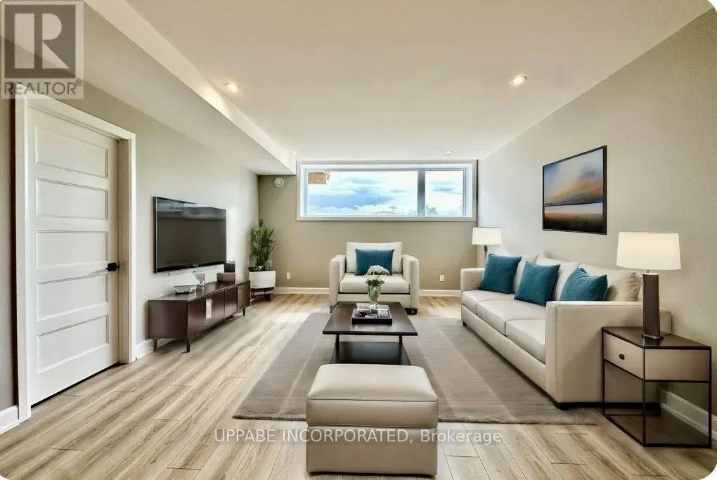 UNIT A - 904 CHABLIS CRESCENT