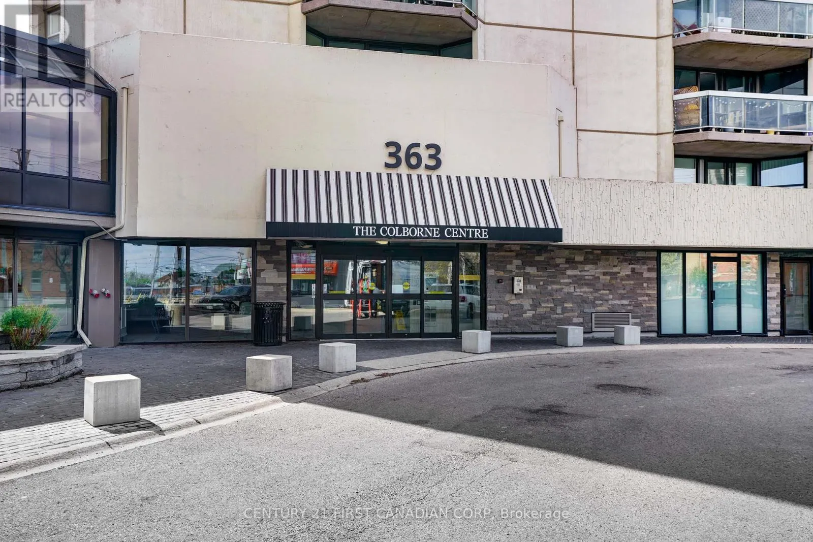 402 - 363 COLBORNE STREET, #402
