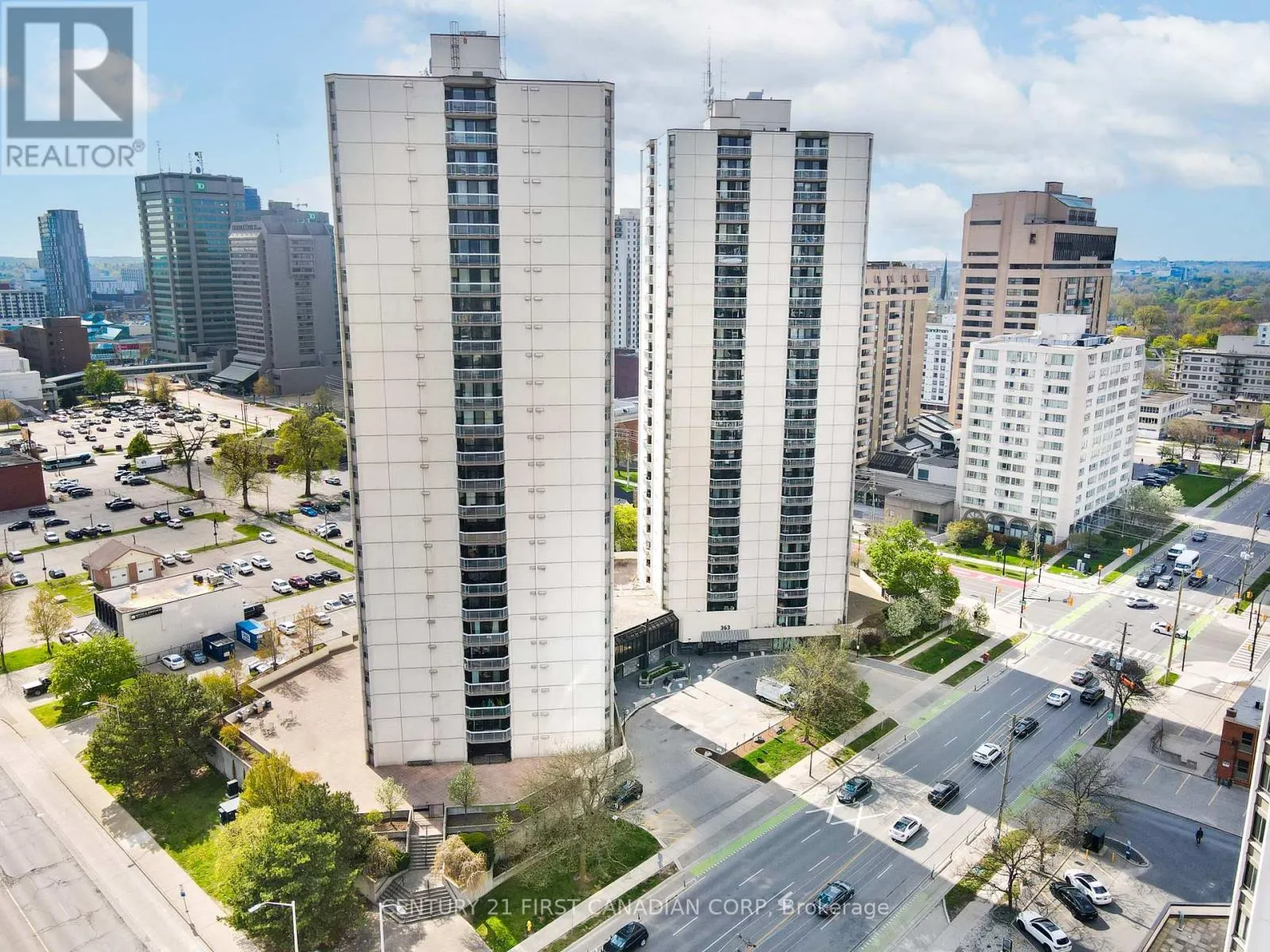 402 - 363 COLBORNE STREET, #402