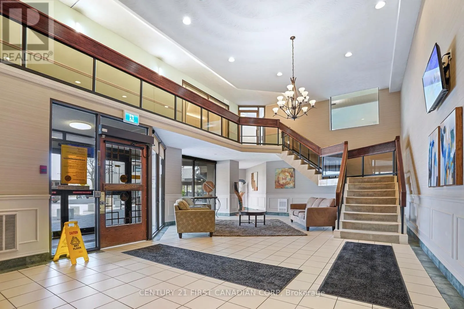 402 - 363 COLBORNE STREET, #402