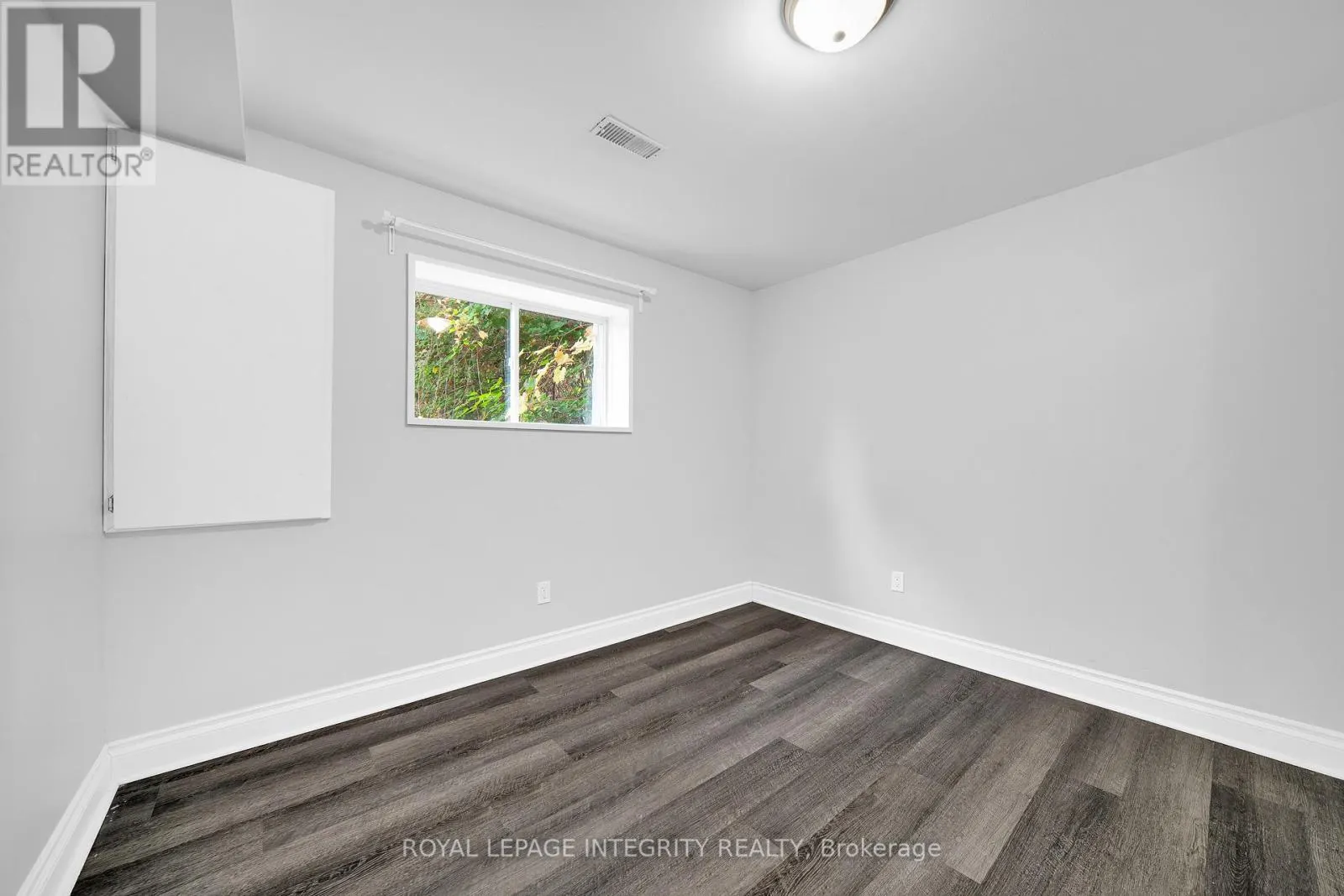 UNIT B - 1896 FEATHERSTON DRIVE