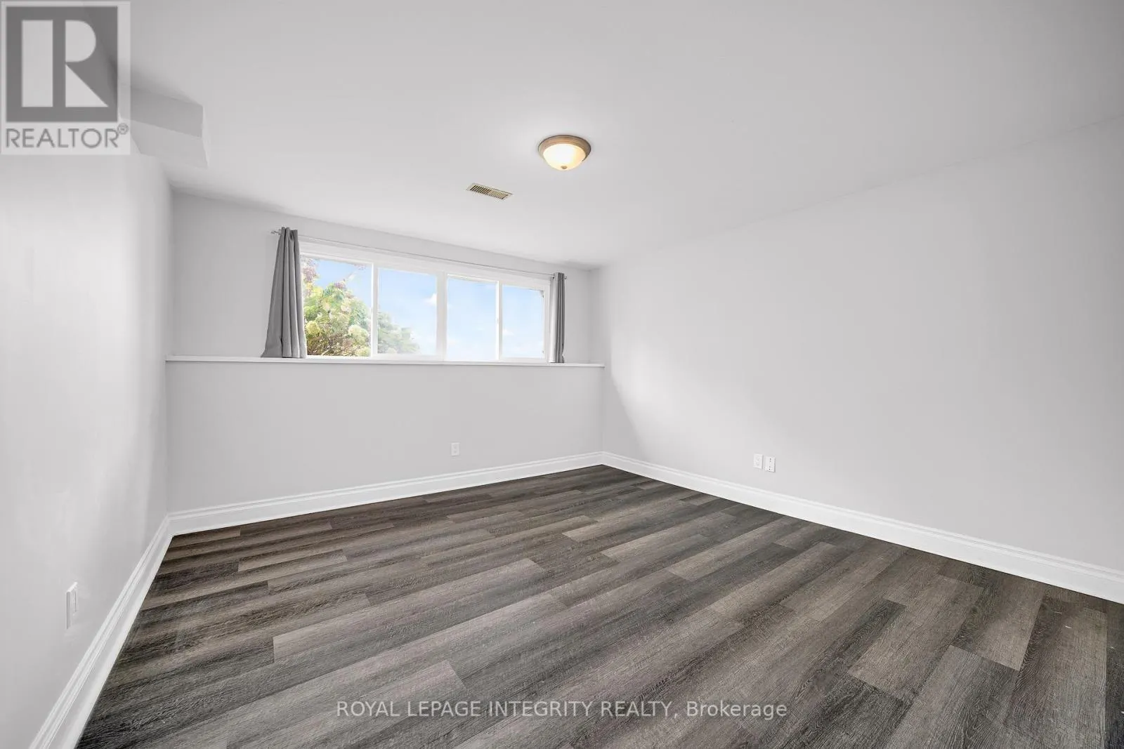 UNIT B - 1896 FEATHERSTON DRIVE