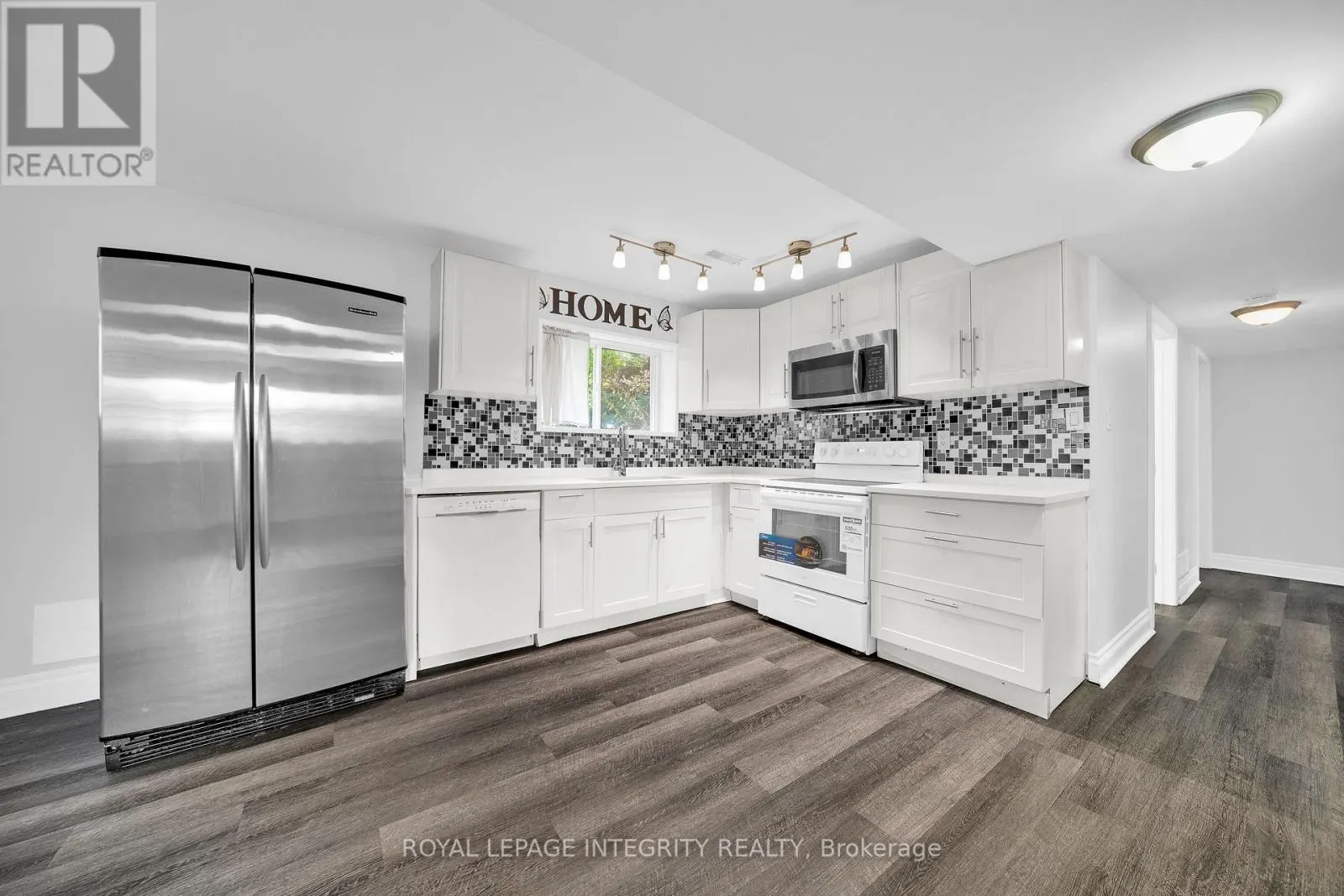 UNIT B - 1896 FEATHERSTON DRIVE