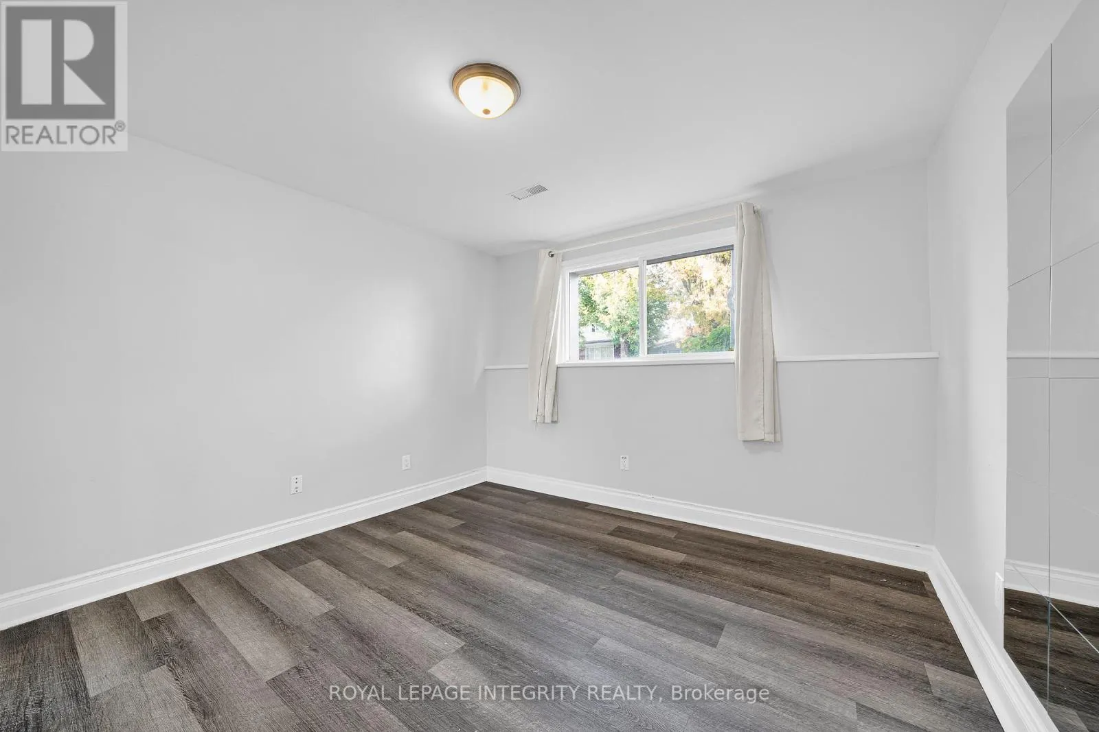 UNIT B - 1896 FEATHERSTON DRIVE