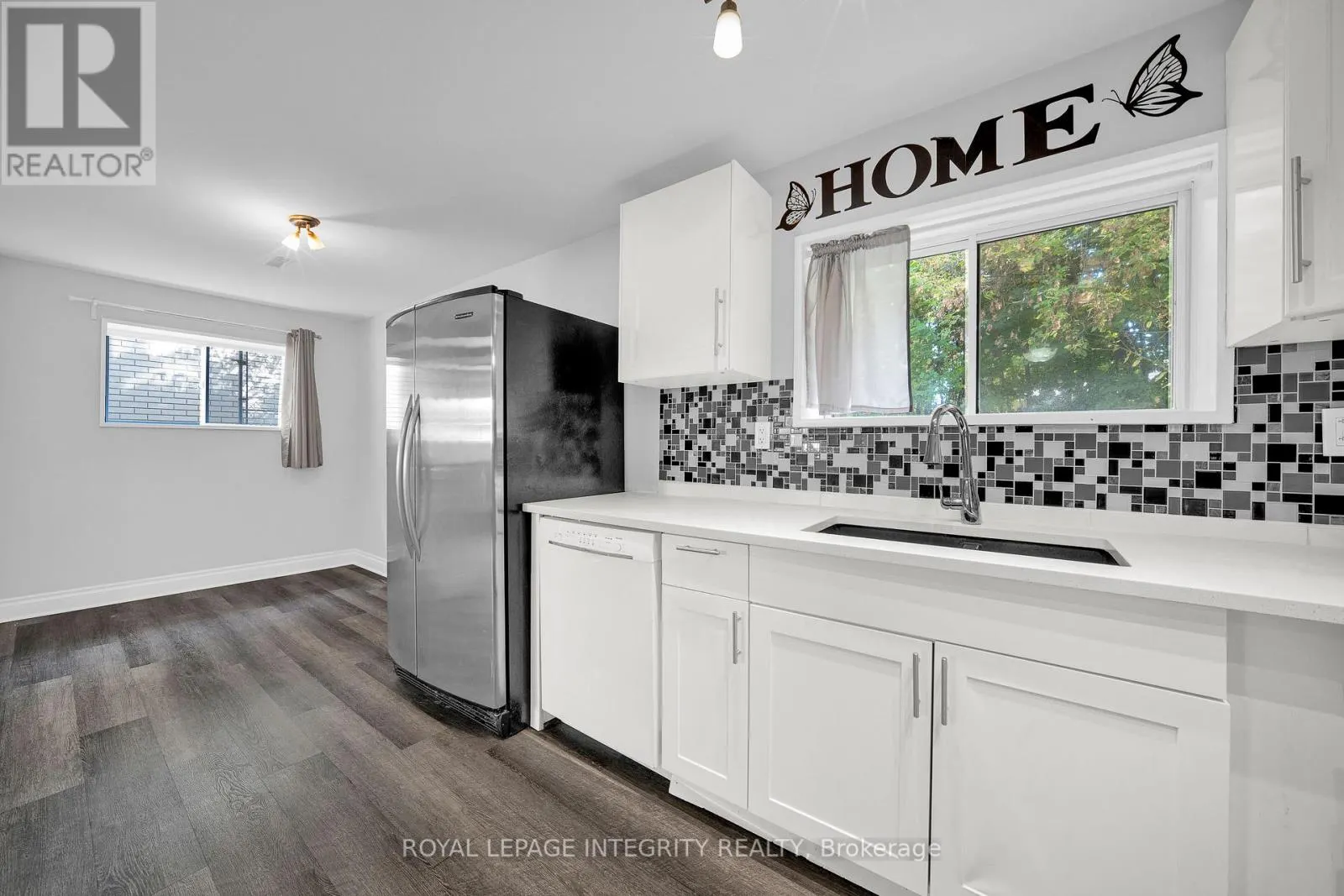 UNIT B - 1896 FEATHERSTON DRIVE