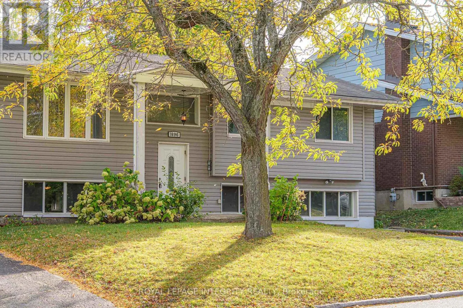 UNIT B - 1896 FEATHERSTON DRIVE