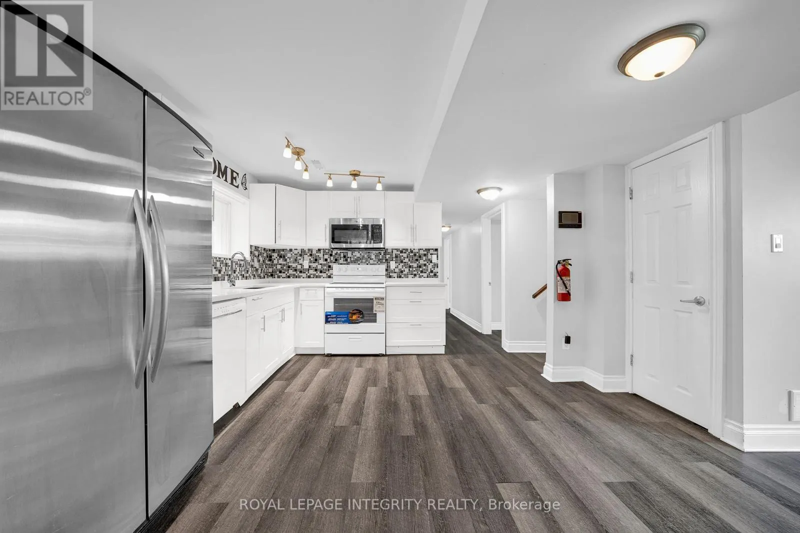 UNIT B - 1896 FEATHERSTON DRIVE