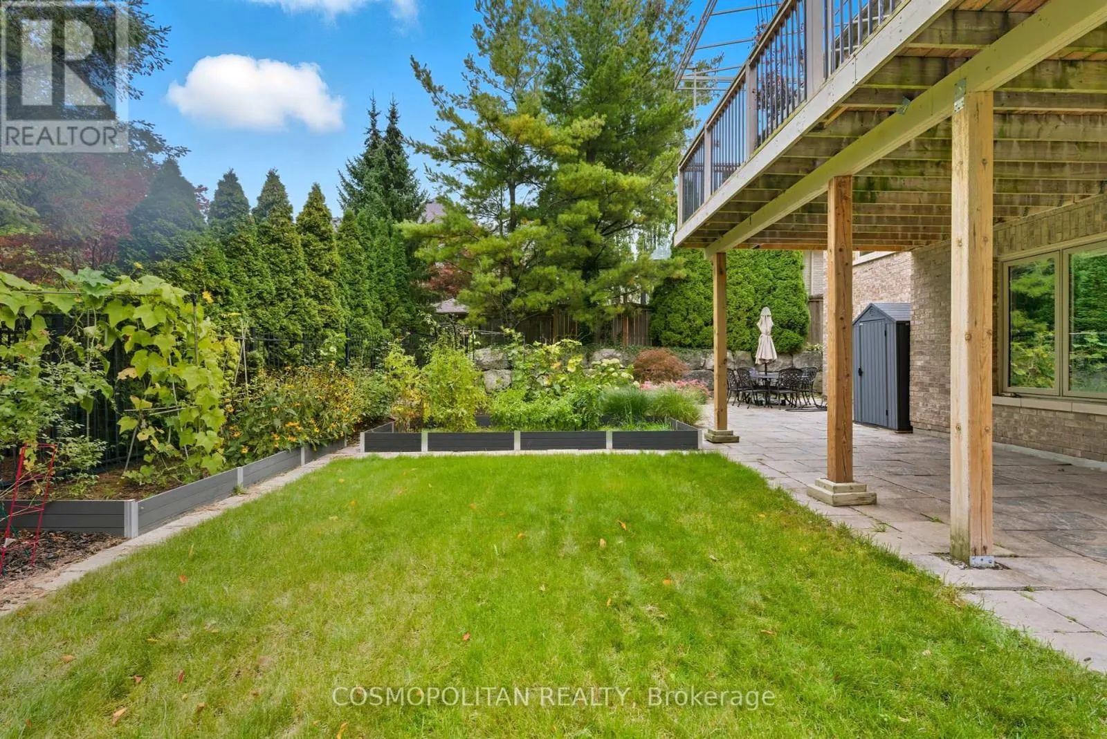 5 BROOKLYN COURT