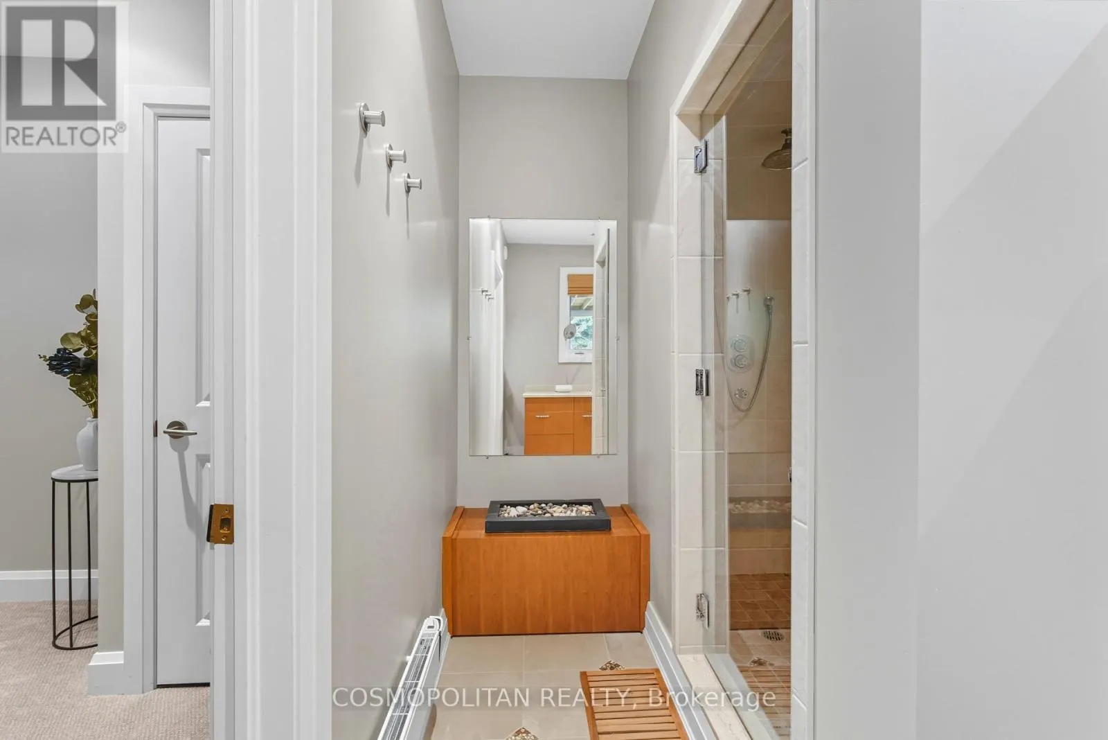 5 BROOKLYN COURT