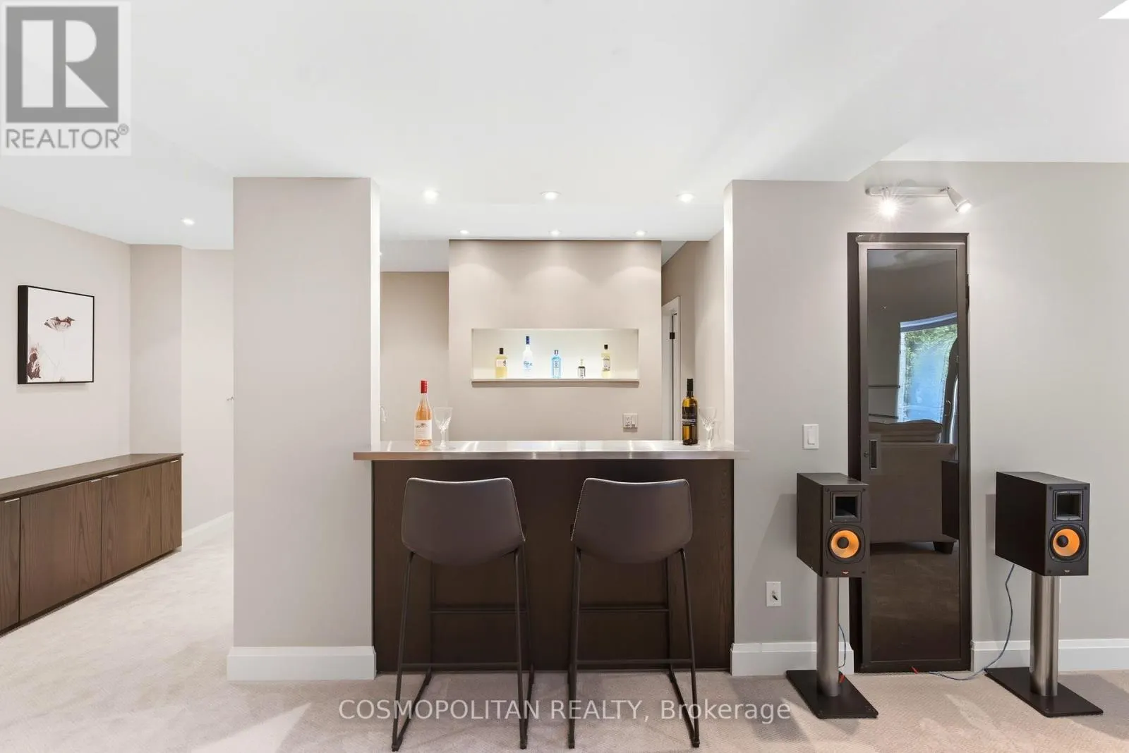5 BROOKLYN COURT