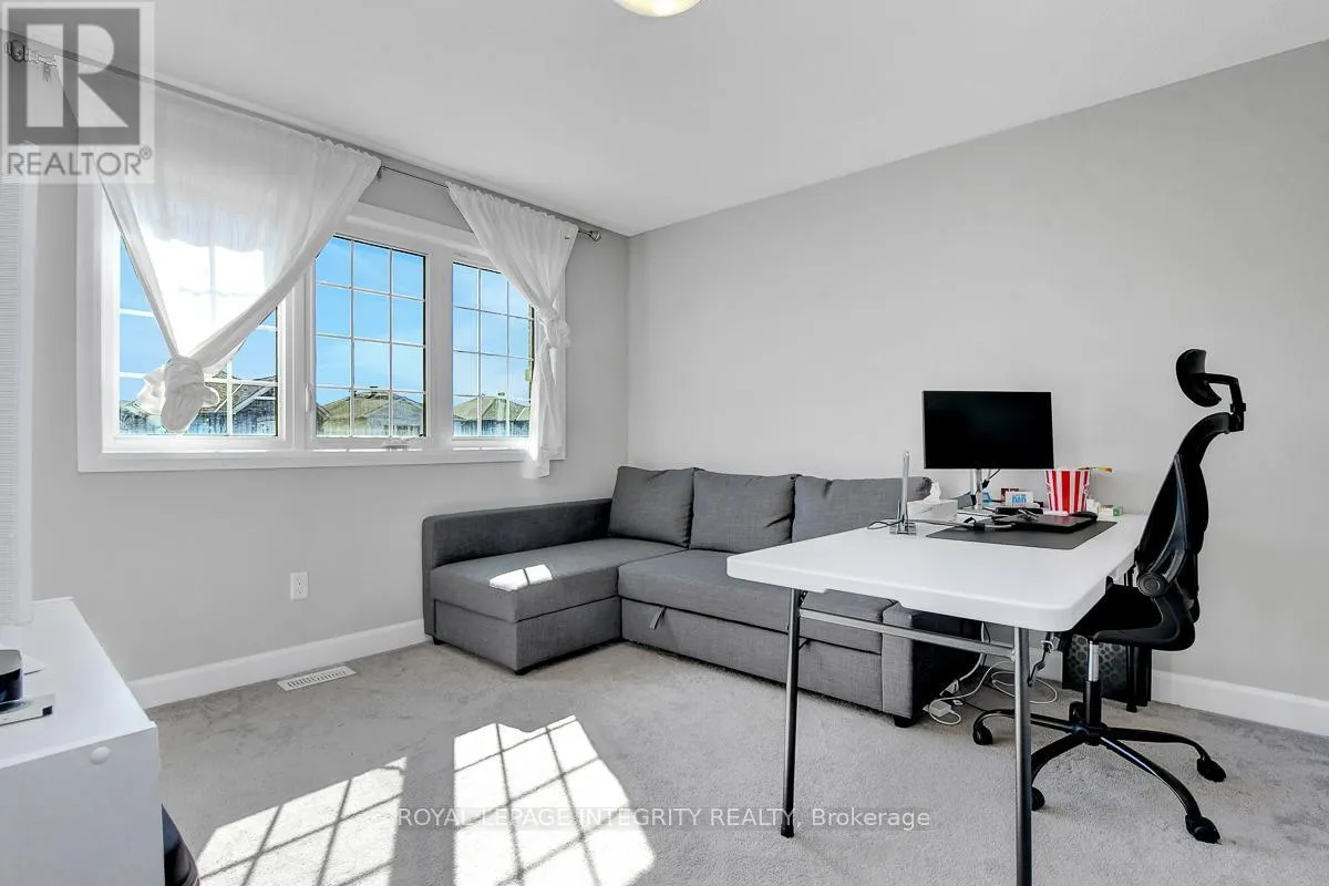279 AQUARIUM AVENUE