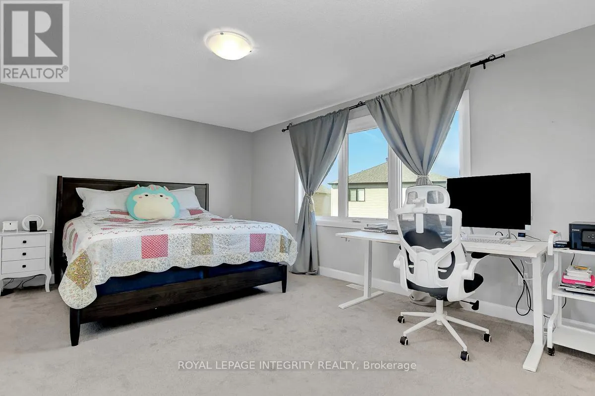 279 AQUARIUM AVENUE