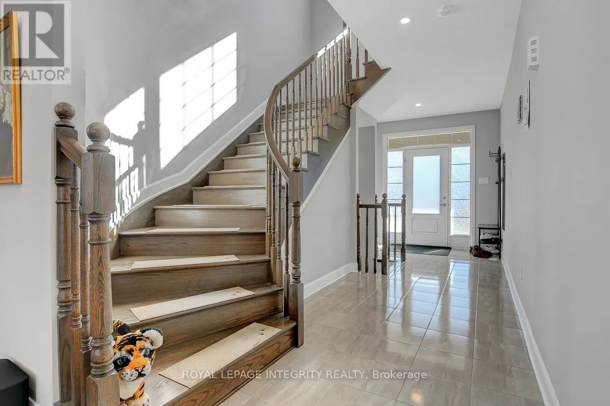 279 AQUARIUM AVENUE