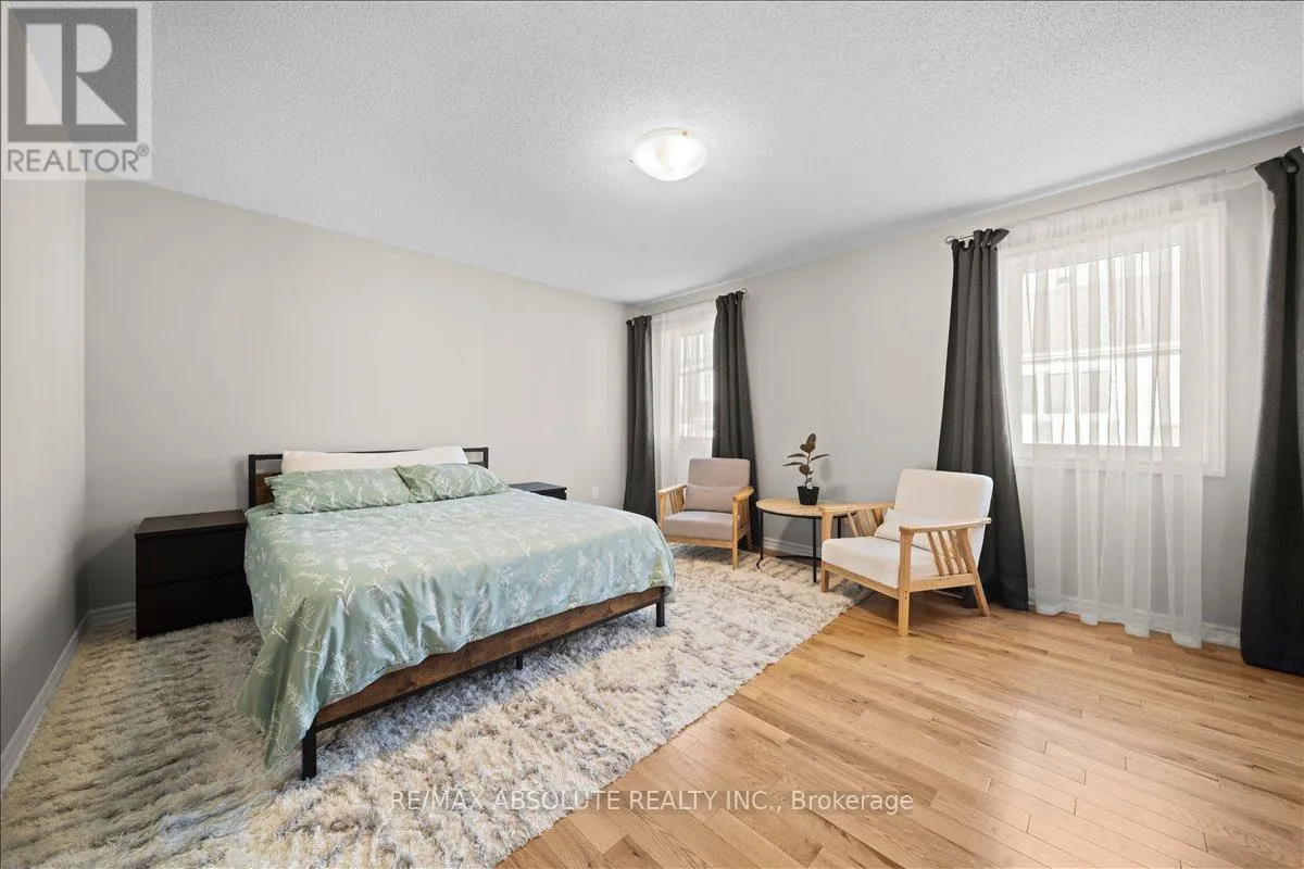 543 FOXLIGHT CIRCLE
